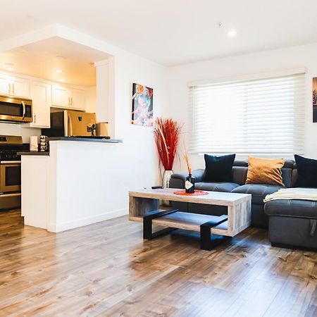 Modern Remodeled 1-Bedroom Close To Hollywood Walk Of Fame With Parking لوس أنجلوس المظهر الخارجي الصورة