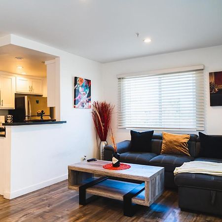 Modern Remodeled 1-Bedroom Close To Hollywood Walk Of Fame With Parking لوس أنجلوس المظهر الخارجي الصورة