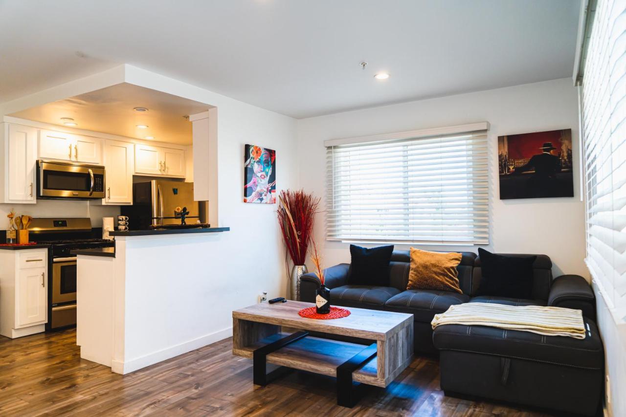Modern Remodeled 1-Bedroom Close To Hollywood Walk Of Fame With Parking لوس أنجلوس المظهر الخارجي الصورة