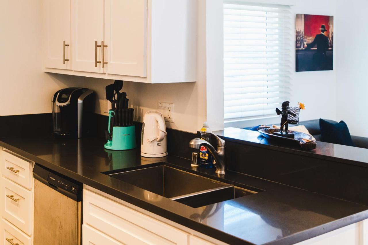 Modern Remodeled 1-Bedroom Close To Hollywood Walk Of Fame With Parking لوس أنجلوس المظهر الخارجي الصورة