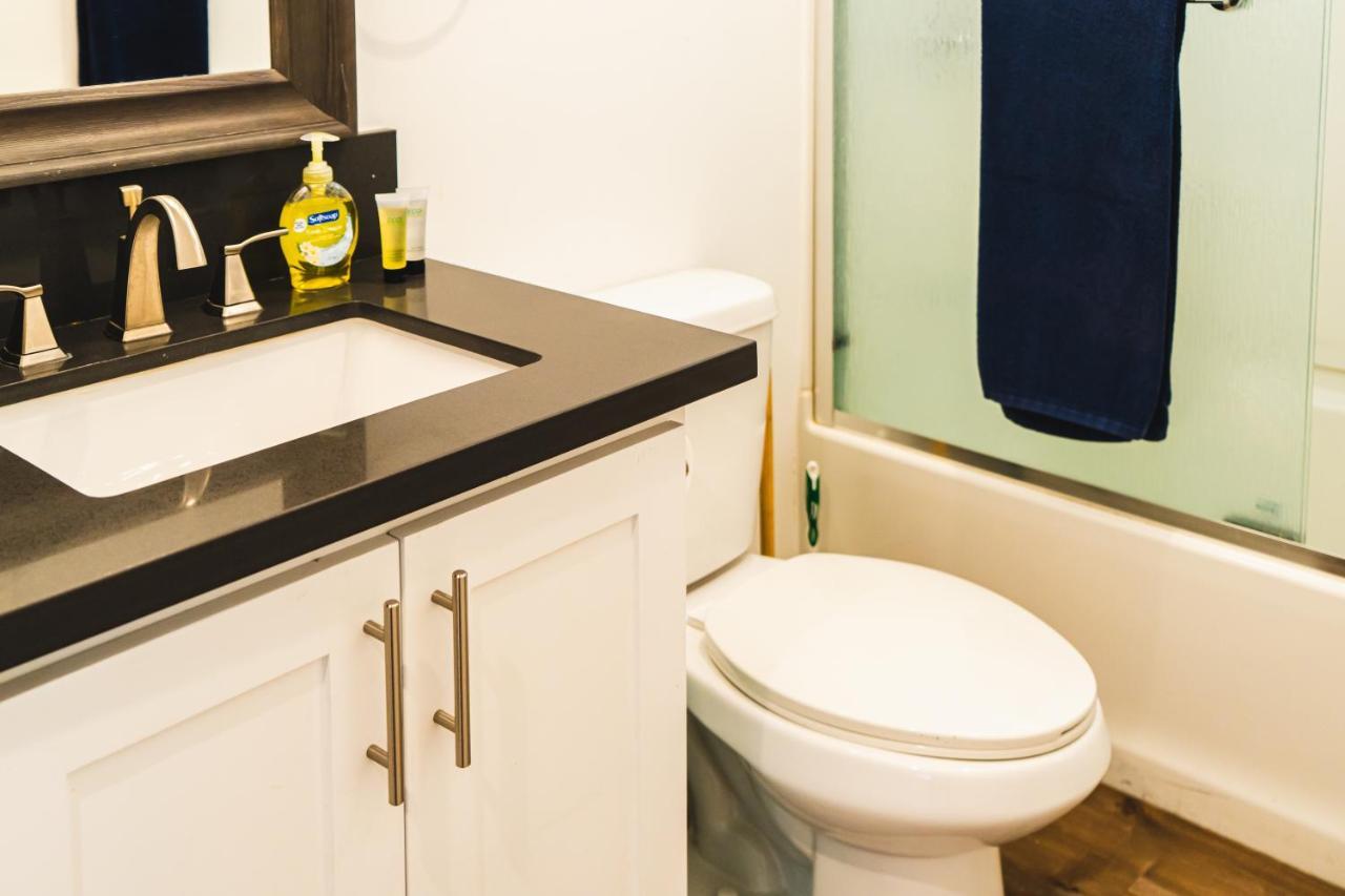 Modern Remodeled 1-Bedroom Close To Hollywood Walk Of Fame With Parking لوس أنجلوس المظهر الخارجي الصورة